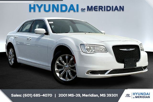 2022 Chrysler 300 Touring AWD