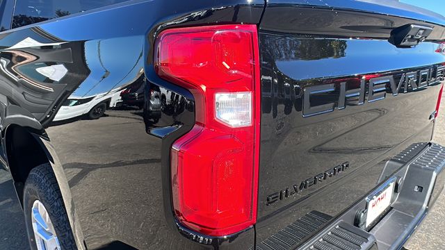 2025 Chevrolet Silverado 1500 RST 14