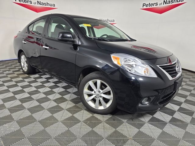 Super Black Metallic 2014 Nissan Versa 1.6 SL Sedan Front-Wheel Drive Continuously Variable Transmission