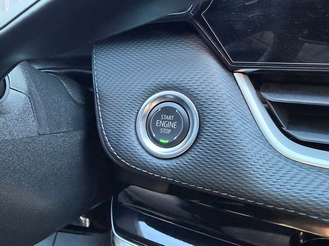 used 2025 Chevrolet Equinox car, priced at $26,777