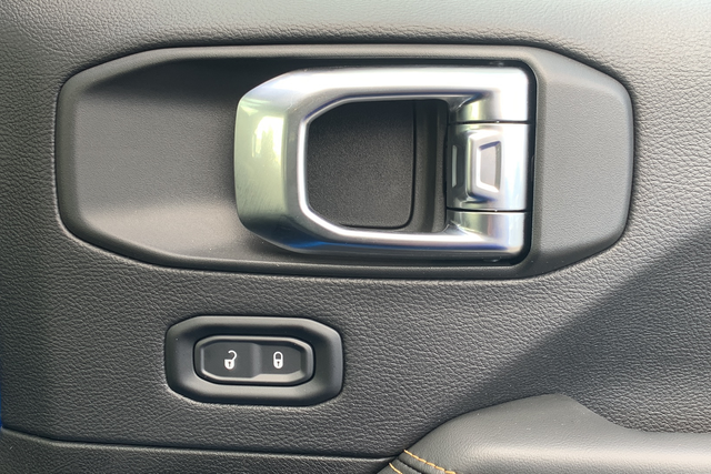 2025 Jeep Wrangler 4-Door Rubicon 392 Final Edition - Photo 36