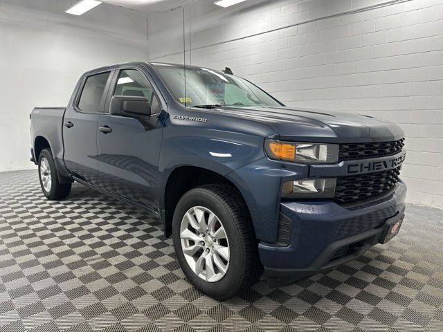 Northsky Blue Metallic 2021 Chevrolet Silverado 1500 Custom Crew Cab 4WD Pickup Truck Four-Wheel Drive 8-Speed Automatic