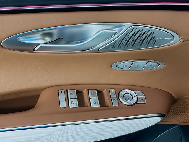 Thumbnail: 2026 Genesis GV70 - 20
