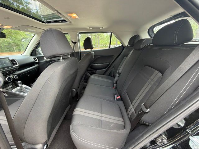 Used 2023 Black Hyundai SEL image 22
