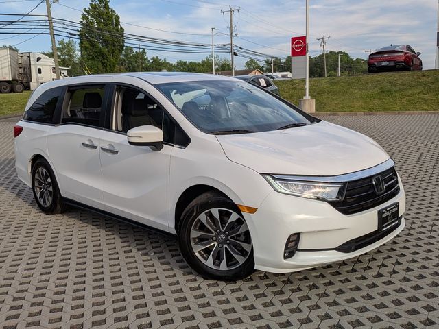 Platinum White Pearl 2023 Honda Odyssey EX-L FWD Minivan Front-Wheel Drive Automatic