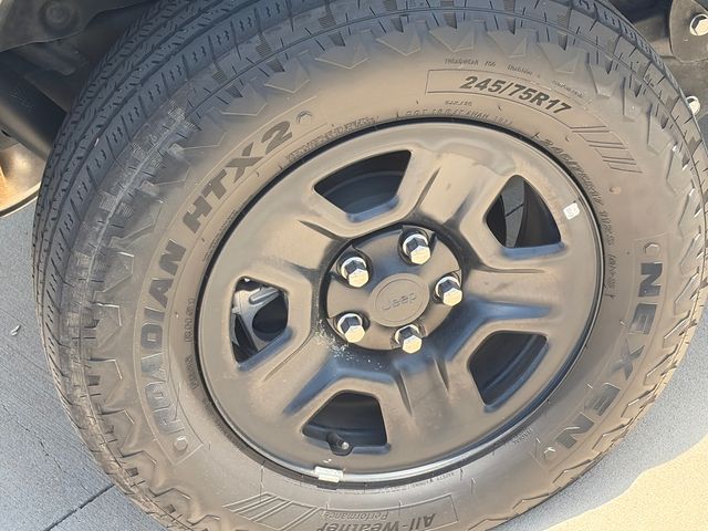 Used 2024 Jeep Wrangler SUV
