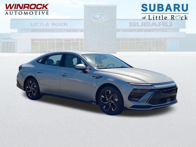 Silver 2024 Hyundai Sonata Sedan Front-Wheel Drive 8-Speed Automatic