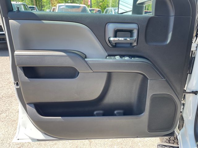 2019 Chevrolet Silverado 2500HD Work Truck - Summit White exterior view 9