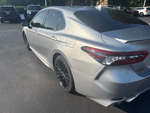 2022 Toyota Camry XSE - Photo 9