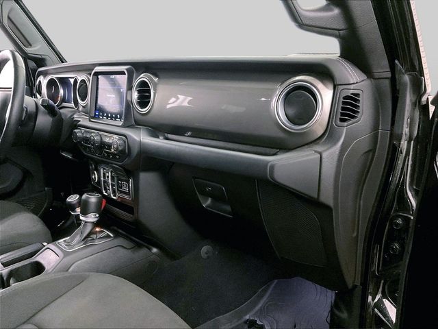 2018 Jeep Wrangler Unlimited Sahara Black at Bob Ruth Ford