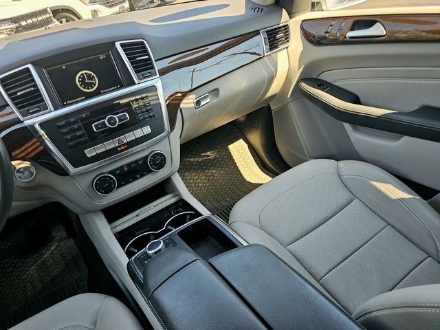 Used 2014  Mercedes-Benz ML 350 image 35