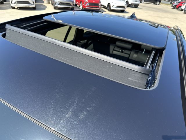 Used 2023 Black BMW M40i image 32