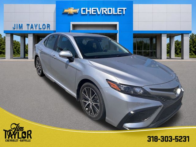 Celestial Silver Metallic 2023 Toyota Camry Sedan Front-Wheel Drive 8-Speed Automatic