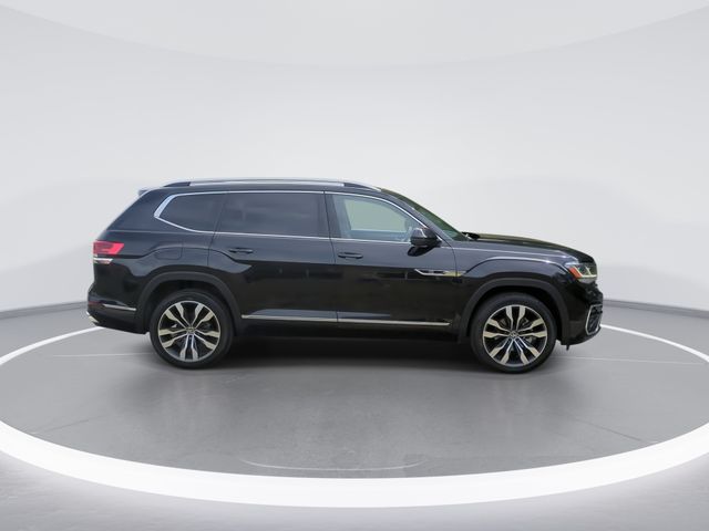 Used 2023 Black Volkswagen 3.6L V6 SEL Premium R-Line image 9