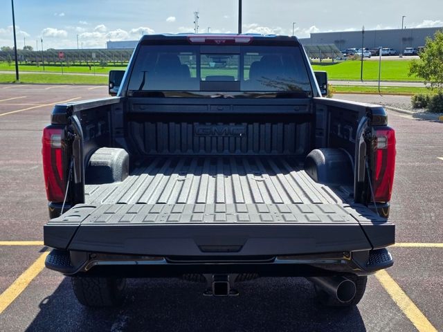 2026 GMC Sierra 3500HD Denali