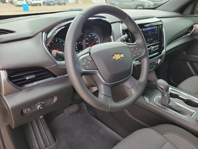 2023 Chevrolet Traverse LT - 10