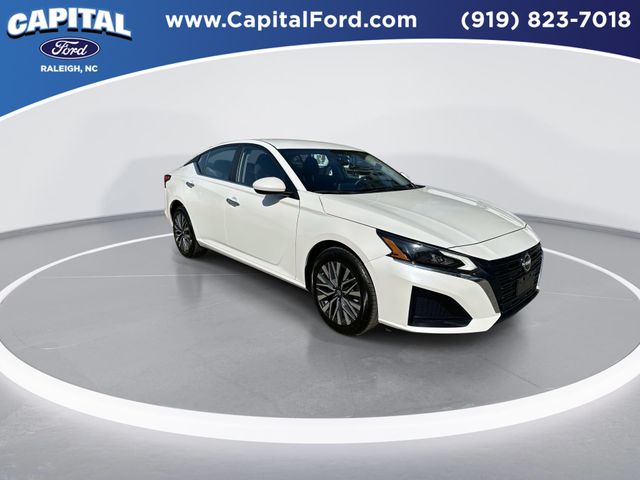 Used 2023 Nissan Altima SV with VIN 1N4BL4DW9PN372428 for sale in Raleigh, NC