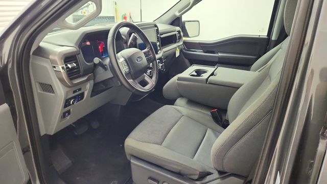 2025 Ford F-150 XLT - 8