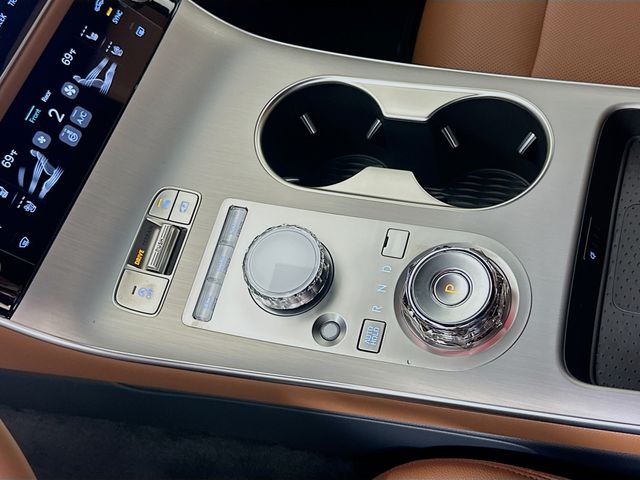 Thumbnail: 2026 Genesis GV70 - 17