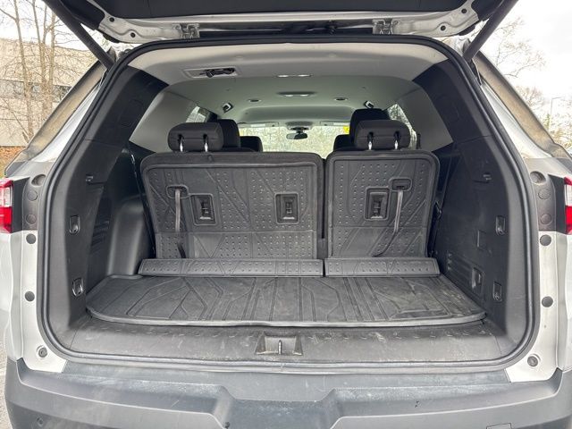 Used 2020 Chevrolet Traverse For Sale in Livonia, MI