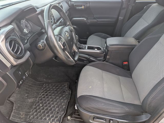 2021 Toyota Tacoma - Image 12