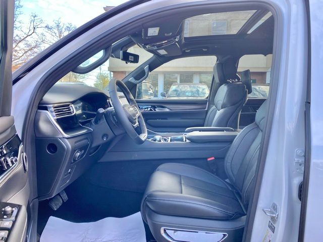 2026 Jeep Grand Wagoneer