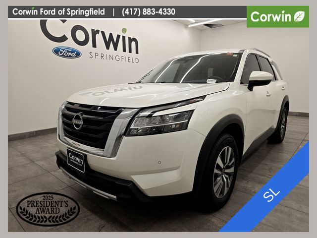 2023 Nissan Pathfinder SL FWD
