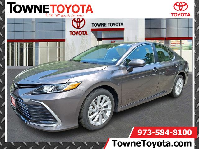 2024 Toyota Camry LE AWD
