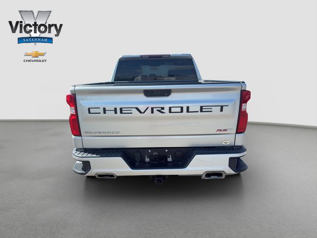 Used 2021  Chevrolet RST image 6