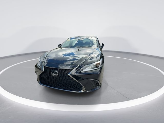 2024 Lexus ES - $43,898