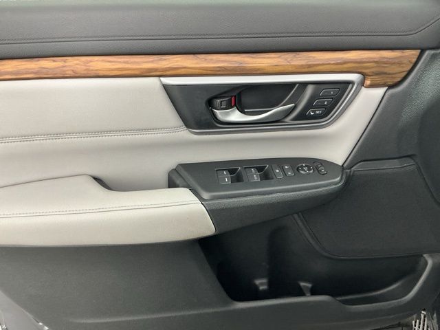 used 2017 Honda CR-V car, priced at $19,879
