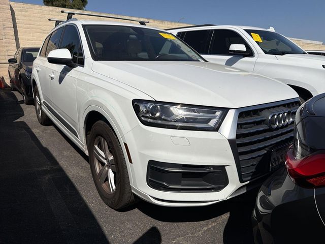 Carrara White 2019 Audi Q7 45 TFSI quattro Premium SUV / Crossover All-Wheel Drive 8-Speed Automatic