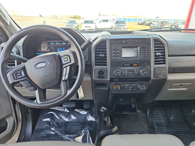 2017 Ford F-250SD XL photo