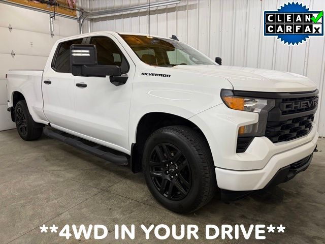 Summit White 2023 Chevrolet Silverado 1500 Pickup Truck Four-Wheel Drive 8-Speed Automatic