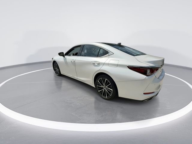 Used 2024 Lexus ES Sedan