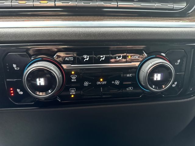 used 2022 Chevrolet Silverado 1500 car, priced at $29,998