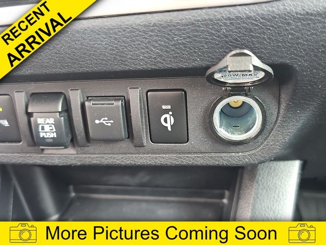 2020 Toyota Tacoma Limited photo