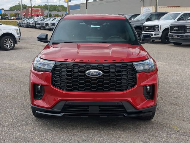 New 2026 Rapid Red Metallic Tinted Clearcoat Ford ST-Line image 16