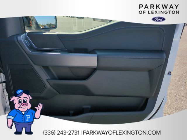 New 2026 White Ford XLT image 32