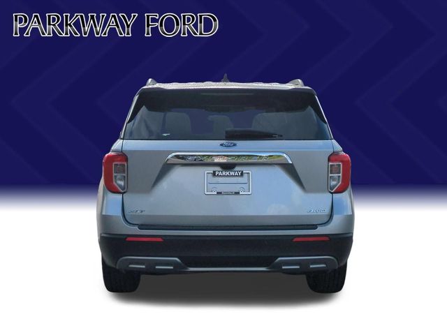 Used 2024 Silver Ford XLT image 4