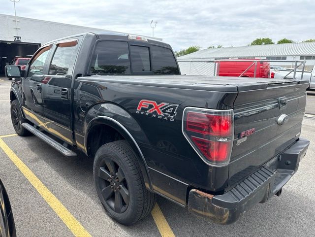 View vehicle photo 4