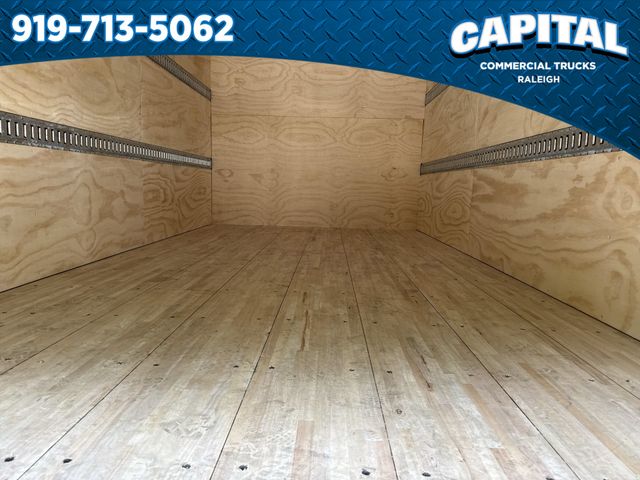 New 2026 White Ford 16FT BOX/LIFTGATE image 18