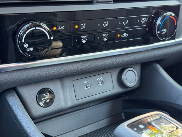 2025 Nissan Rogue S - Photo 27