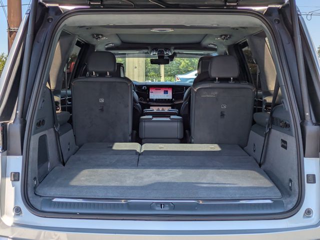 2023 Jeep Grand Wagoneer Series III