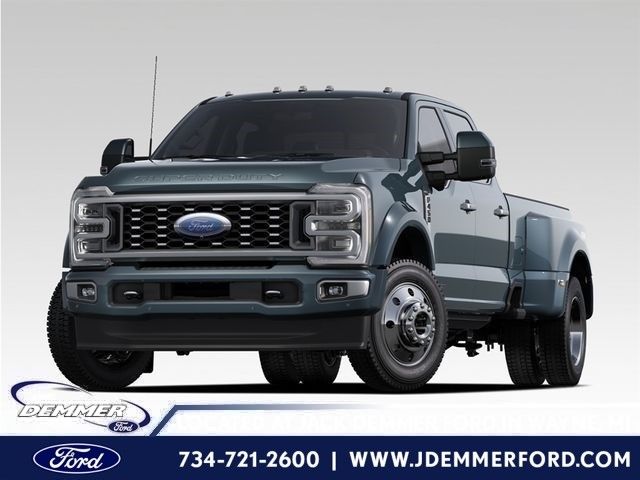 Star White Metallic Tri-Coat 2027 Ford F-450 Super Duty Pickup Truck Four-Wheel Drive Automatic