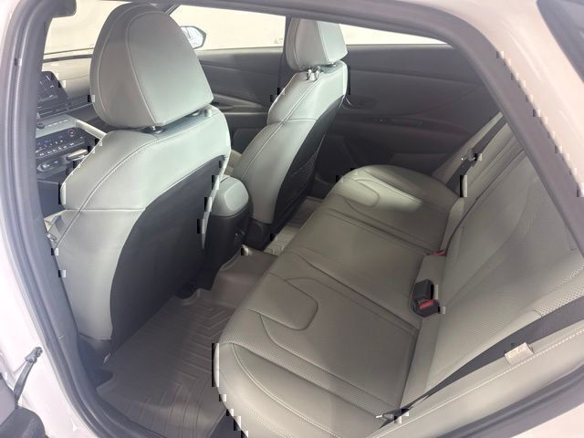 Used 2025 Hyundai Elantra Hybrid Sedan
