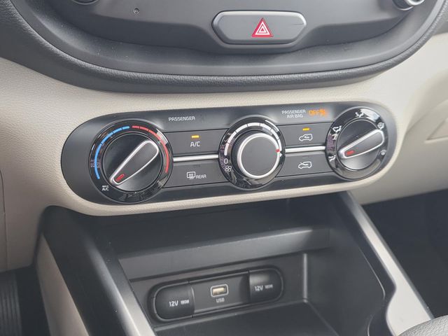 Used 2025 Kia Soul Hatchback
