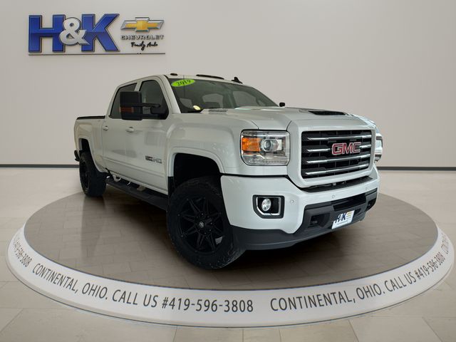 White 2019 GMC Sierra 2500HD Pickup Truck Four-Wheel Drive 6-Speed Automatic