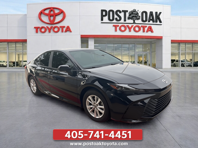 Midnight Black Metallic 2025 Toyota Camry Sedan Front-Wheel Drive Continuously Variable Transmission