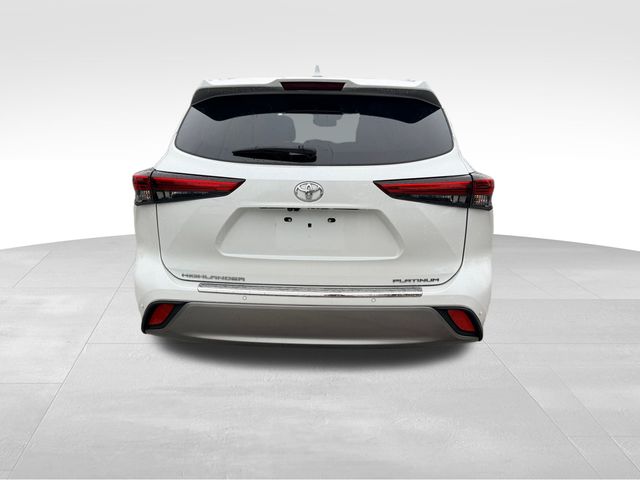 2023 Toyota Highlander Platinum  at Davis Toyota of Orangeburg